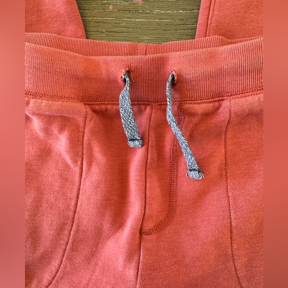 Crewcuts boys xl Salmon colored sweatpants. Excellent condition! - Picture 4 of 4